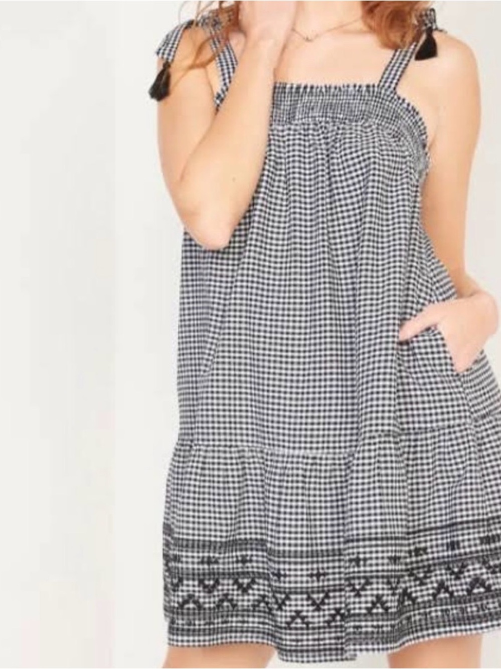 Old Navy tiered gingham swing mini dress, black and white cotton blend size Med